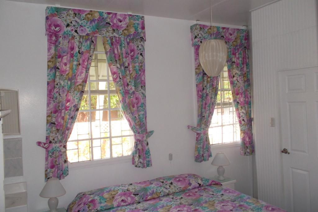Beach Guest House Cleverdale Bridgetown Habitación foto