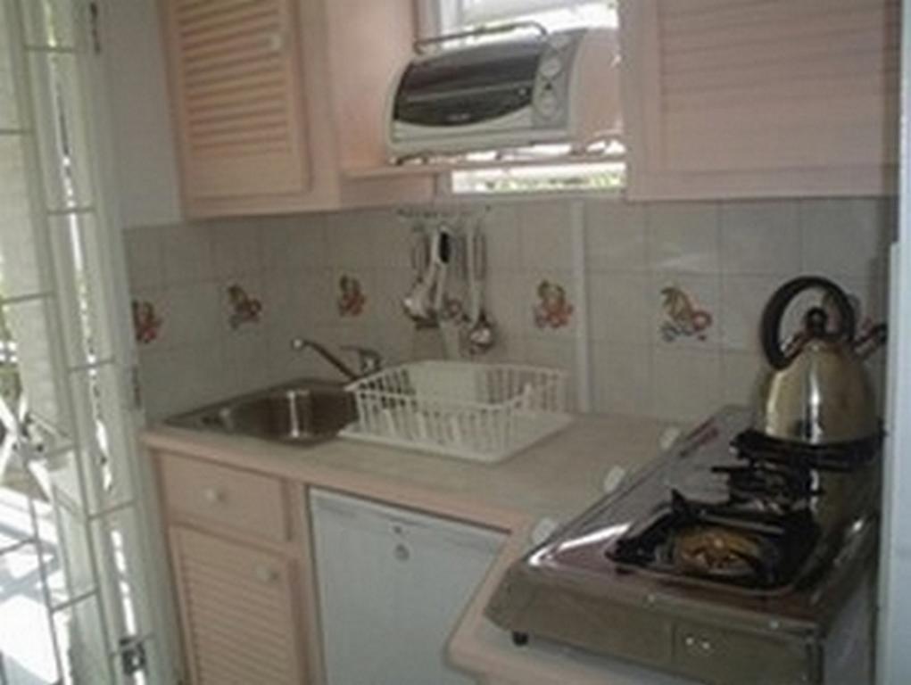 Beach Guest House Cleverdale Bridgetown Habitación foto